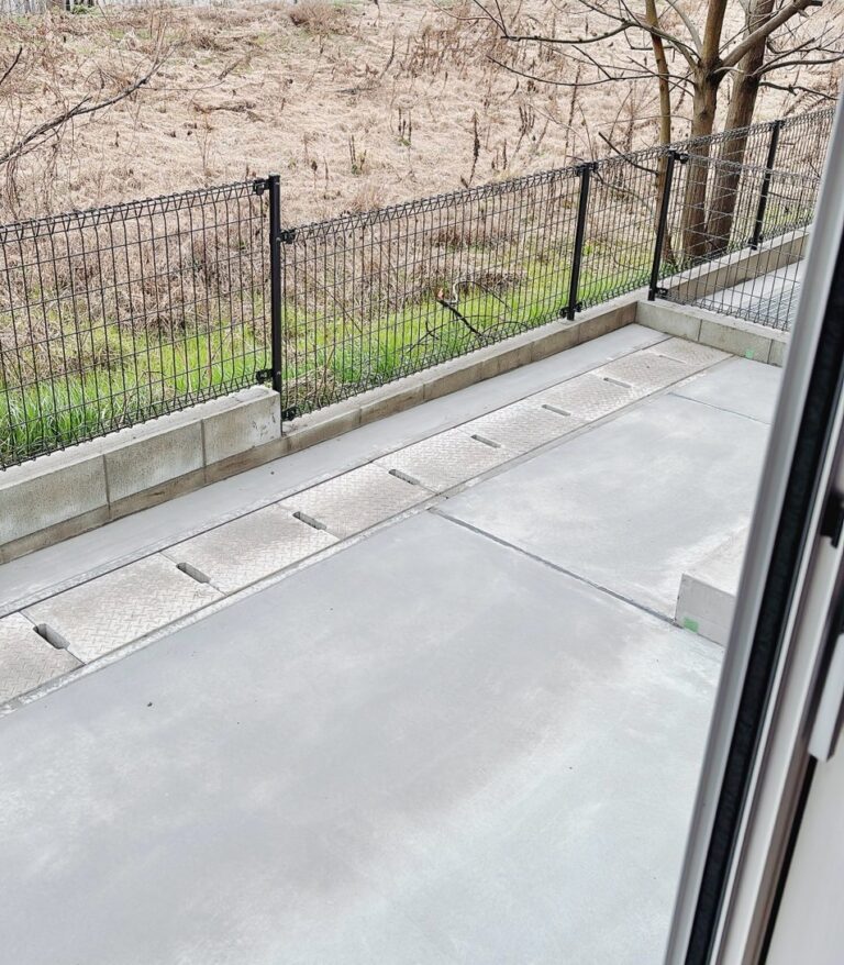 LINE_ALBUM_杉水20250311_250314_8-e1742281154250-768x878