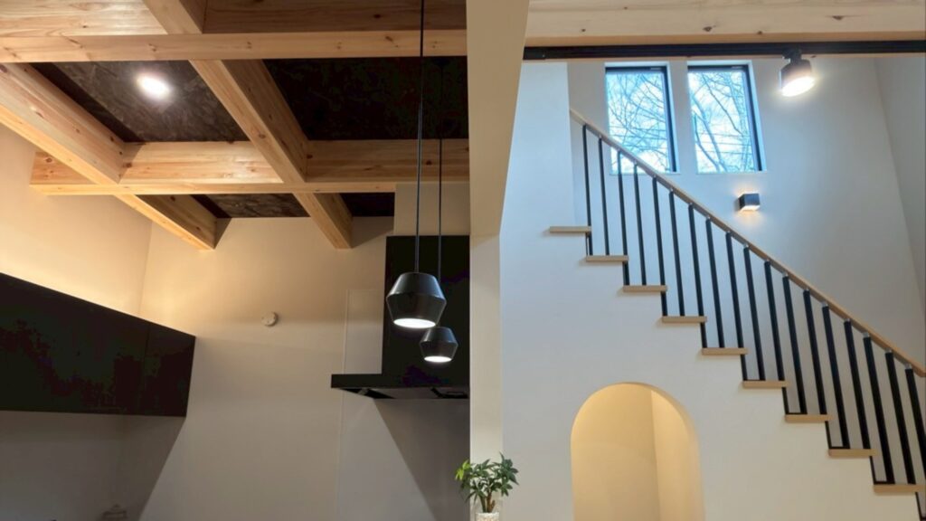 キッチン天井・リビング